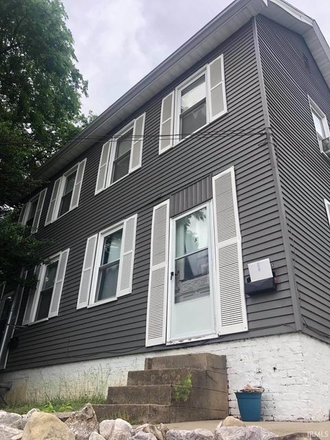 Photo of 2923 Mount Vernon Avenue, Evansville, IN 47712 (MLS # 202605852)