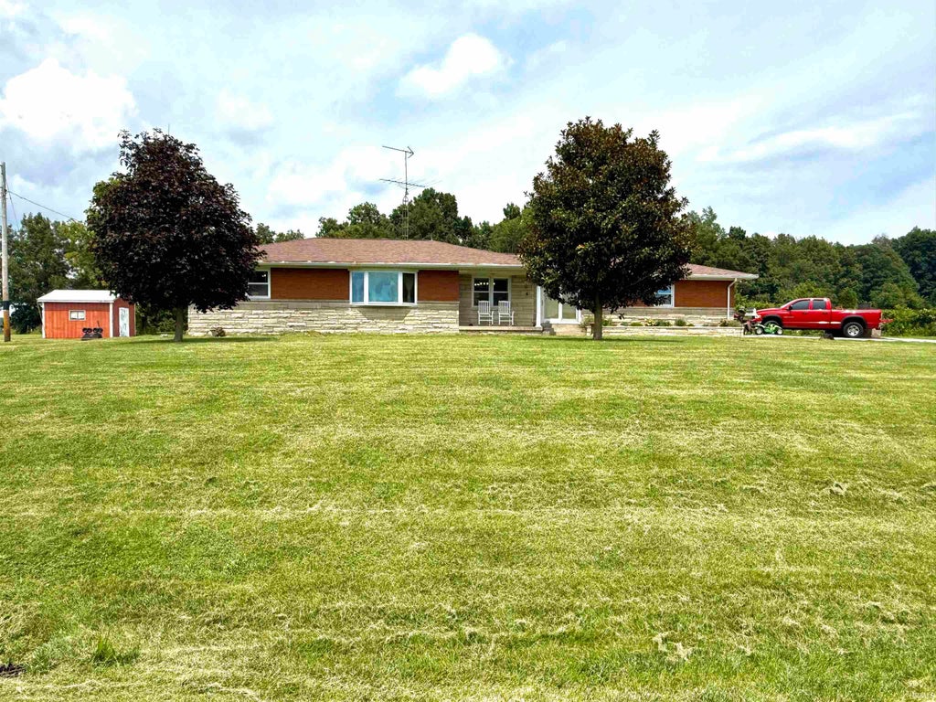 Photo of 8842 S 450 E Road, Ferdinand, IN 47532 (MLS # 202629375)