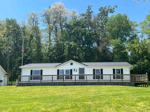 7140 N Us 24 Highway, Huntington, IN 46750 - #: 202519345