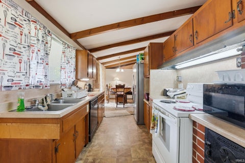 Tiny photo for 4911-4913 Lake Avenue, Fort Wayne, IN 46815 (MLS # 202616451)