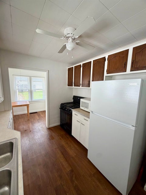 Tiny photo for 135 E Harrison Street, Plymouth, IN 46563 (MLS # 202629226)