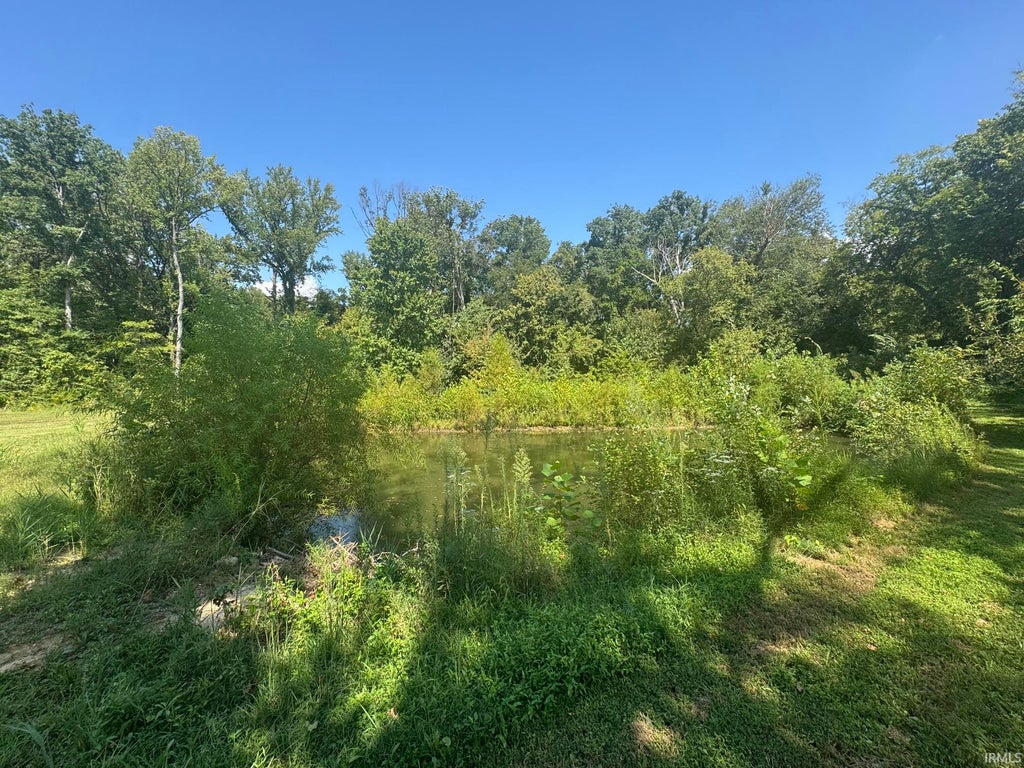 Photo of 2750 Viehe Drive, Evansville, IN 47725 (MLS # 202636814)