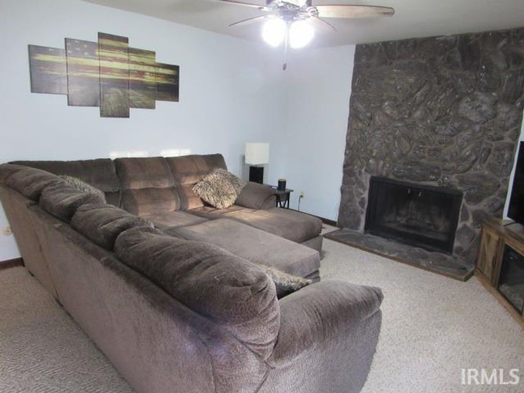 Photo of 3110 Shadywood Lane, Evansville, IN 47712 (MLS # 202610781)