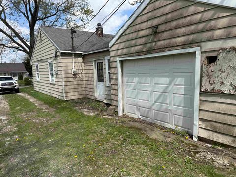 Tiny photo for 1929 W Vaile Street, Kokomo, IN 46901 (MLS # 202612809)