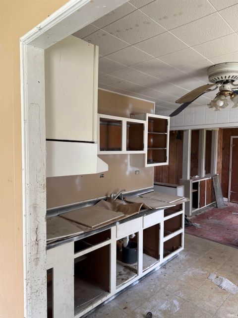 Tiny photo for 1929 W Vaile Street, Kokomo, IN 46901 (MLS # 202612809)