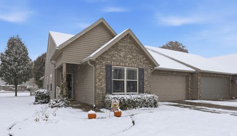 Photo of 2926 Bridgestone Circle, Kokomo, IN 46902 (MLS # 202545571)