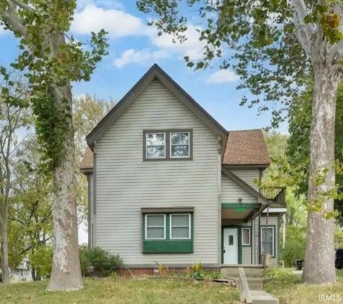 Photo of 1831 N 13th Street, Lafayette, IN 47904 (MLS # 202537867)