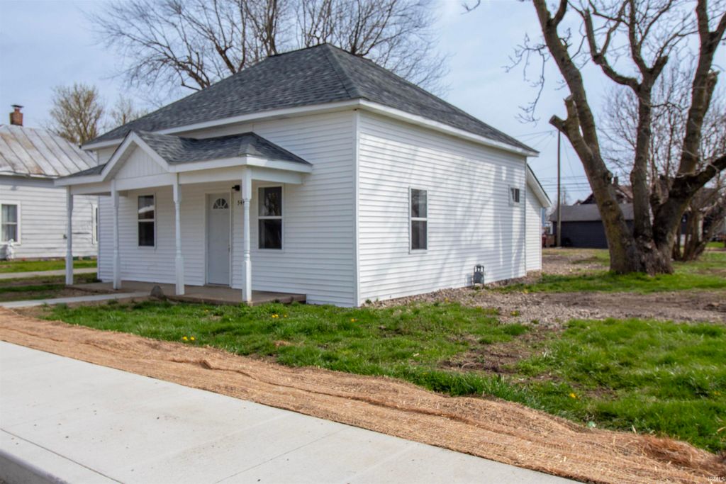 Photo of 544 N Meridian Street, Winchester, IN 47394 (MLS # 202611172)