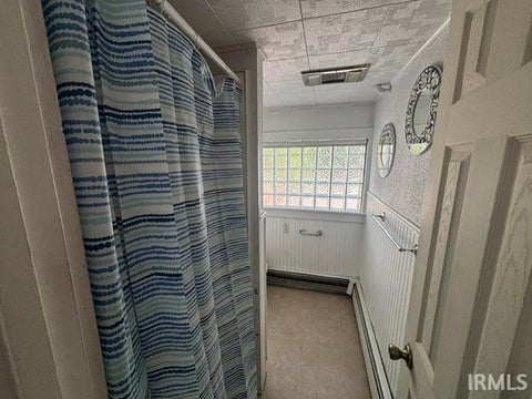 Tiny photo for 508 E Dunlap Street, Kentland, IN 47951 (MLS # 202622483)