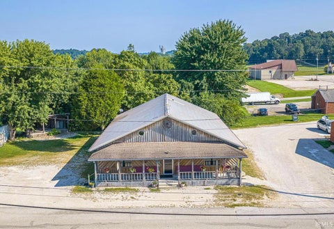Tiny photo for 5353 E Main Street, Dubois, IN 47527 (MLS # 202635327)