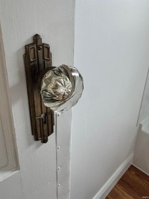 Tiny photo for 2533 N Sherman Street, Evansville, IN 47712 (MLS # 202615396)