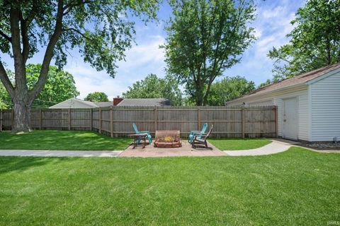 Tiny photo for 824 S 24th Street, Lafayette, IN 47905 (MLS # 202622995)