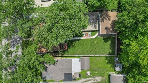 Tiny photo for 824 S 24th Street, Lafayette, IN 47905 (MLS # 202622995)