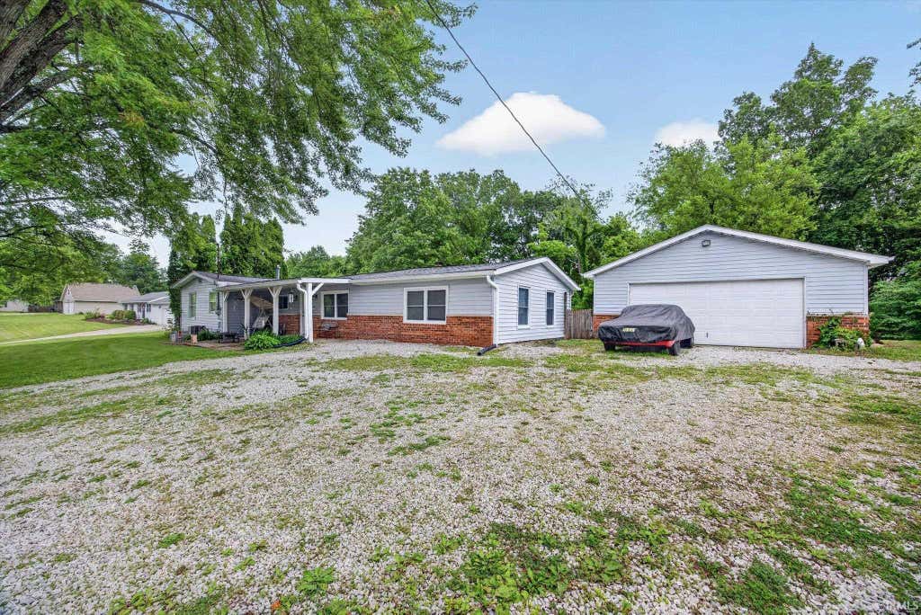 Photo of 4013 E Boltinghouse Road, Bloomington, IN 47408 (MLS # 202621404)