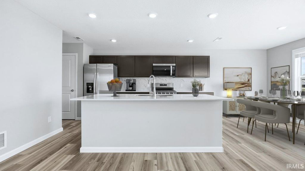 Photo of 1711 Granger Lane, Bluffton, IN 46714 (MLS # 202609317)