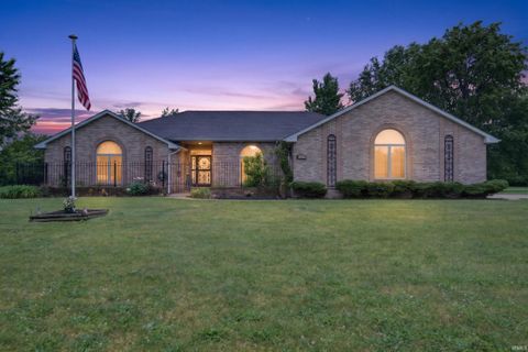 Photo of 1408 MELANIE Court, Kokomo, IN 46902 (MLS # 202620348)
