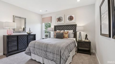 Tiny photo for 752 Atilla Way, Huntertown, IN 46748 (MLS # 202628856)