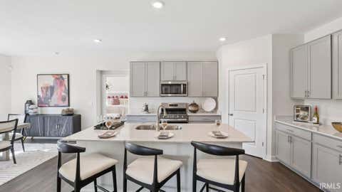 Tiny photo for 752 Atilla Way, Huntertown, IN 46748 (MLS # 202628856)