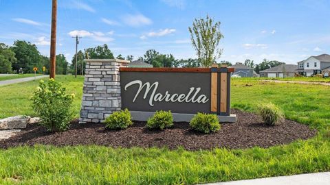 Tiny photo for 752 Atilla Way, Huntertown, IN 46748 (MLS # 202628856)