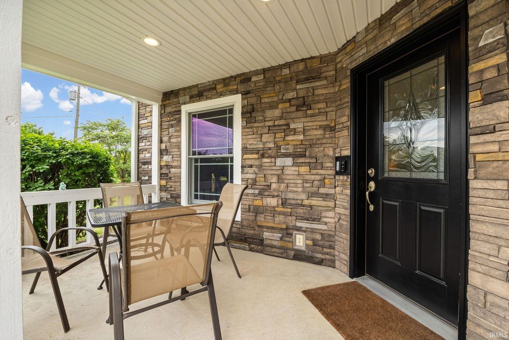 Photo of 201 S Heritage Drive, Delphi, IN 46923 (MLS # 202622154)