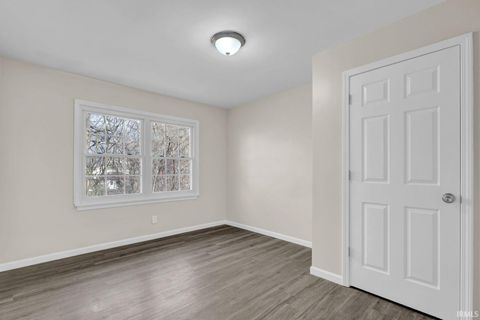 Tiny photo for 2618 Lake Drive, Evansville, IN 47711 (MLS # 202600370)