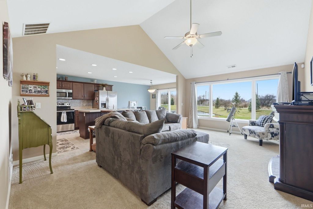 Photo of 104 Greenpointe Parkway, Fort Wayne, IN 46814 (MLS # 202609779)