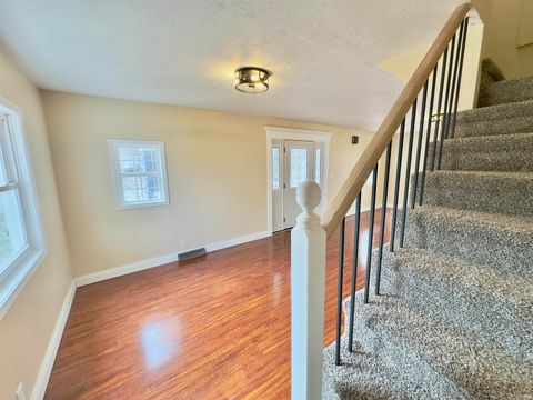 Tiny photo for 140 E Commerce Street, Macy, IN 46951 (MLS # 202606551)