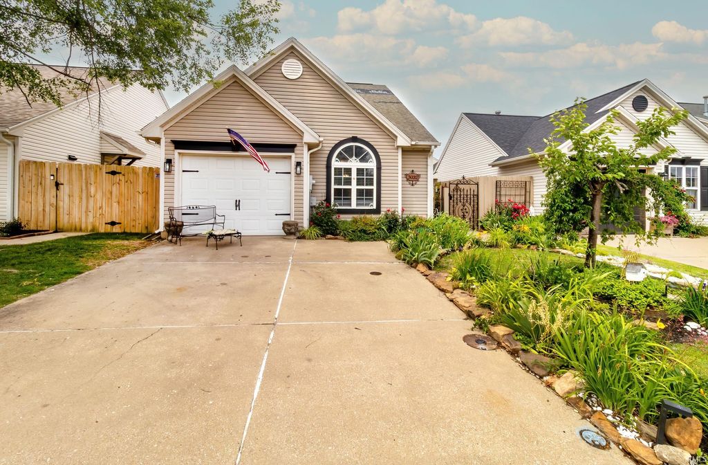 Photo of 3032 Galleon Drive, Evansville, IN 47725 (MLS # 202621183)