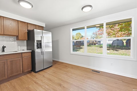 Tiny photo for 8239 Oklahoma Trail, Fort Wayne, IN 46815 (MLS # 202644914)