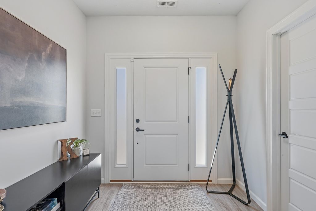 Photo of 13417 Martingale Cove, Grabill, IN 46741 (MLS # 202620736)