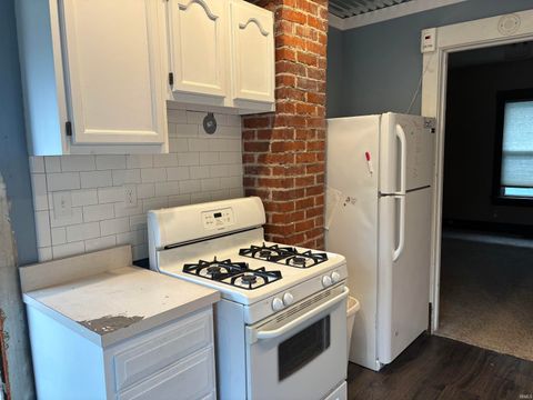 Tiny photo for 826 S 18th Street, Lafayette, IN 47905 (MLS # 202618572)