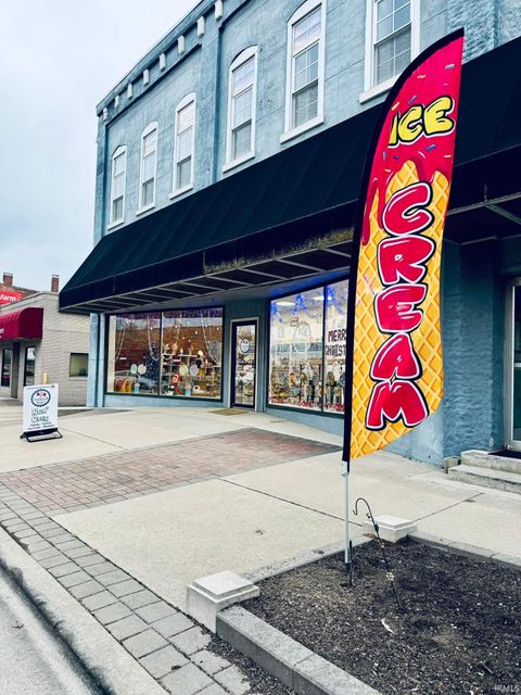 Photo of 112 W Market Street, Warsaw, IN 46580 (MLS # 202608615)