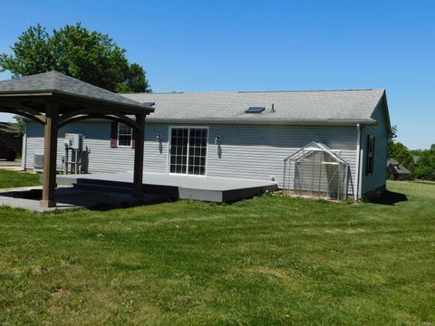 Tiny photo for 6139 W Ratliff Road, Bloomington, IN 47404 (MLS # 202618295)