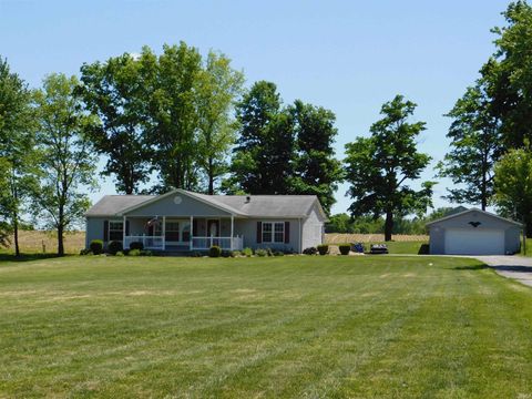 Photo of 6139 W Ratliff Road, Bloomington, IN 47404 (MLS # 202618295)