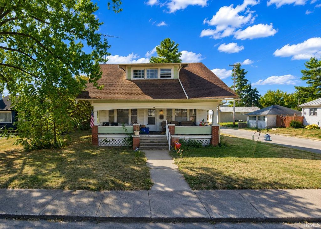 Photo of 554 W North Street, Winchester, IN 47394 (MLS # 202629988)