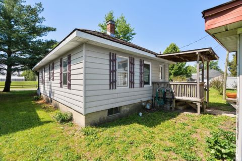 Tiny photo for 408 Turpie Street, Monticello, IN 47960 (MLS # 202616717)