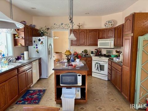 Tiny photo for 1250 Bittersweet Lane, Rochester, IN 46975 (MLS # 202604563)