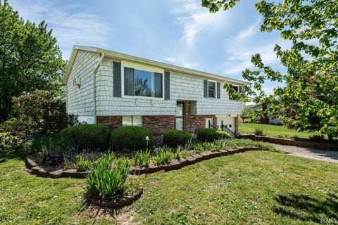 Photo of 485 S Kirby Road, Bloomington, IN 47403 (MLS # 202614002)