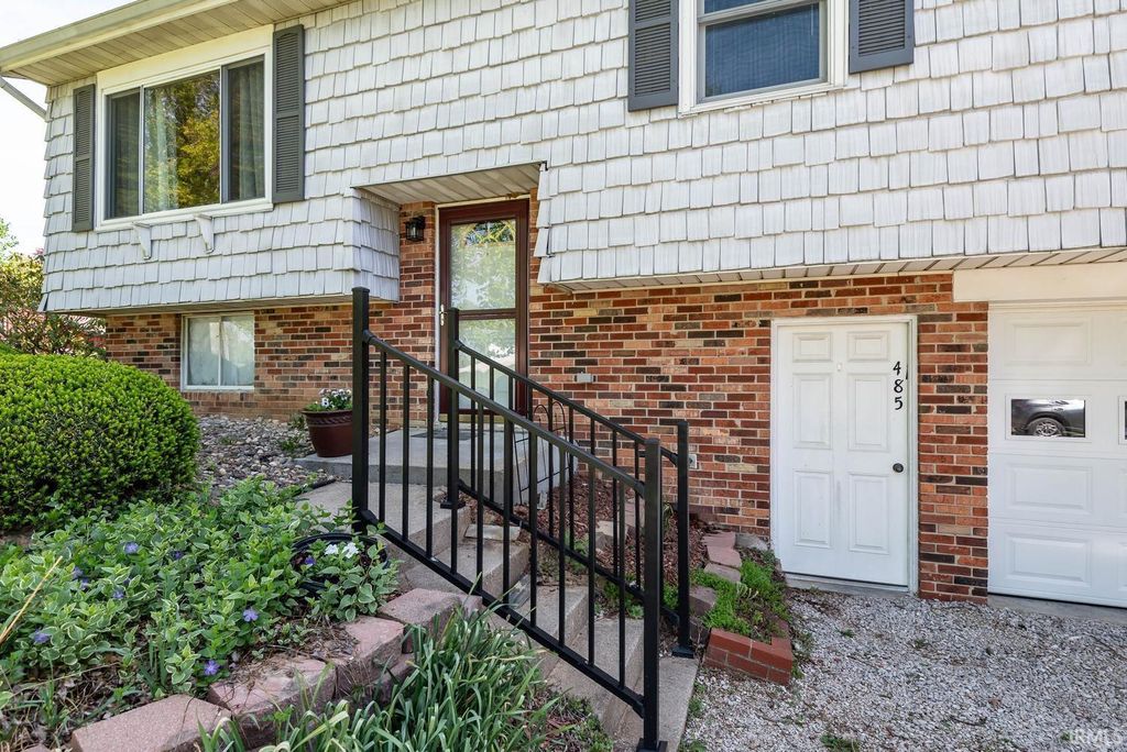 Photo of 485 S Kirby Road, Bloomington, IN 47403 (MLS # 202614002)