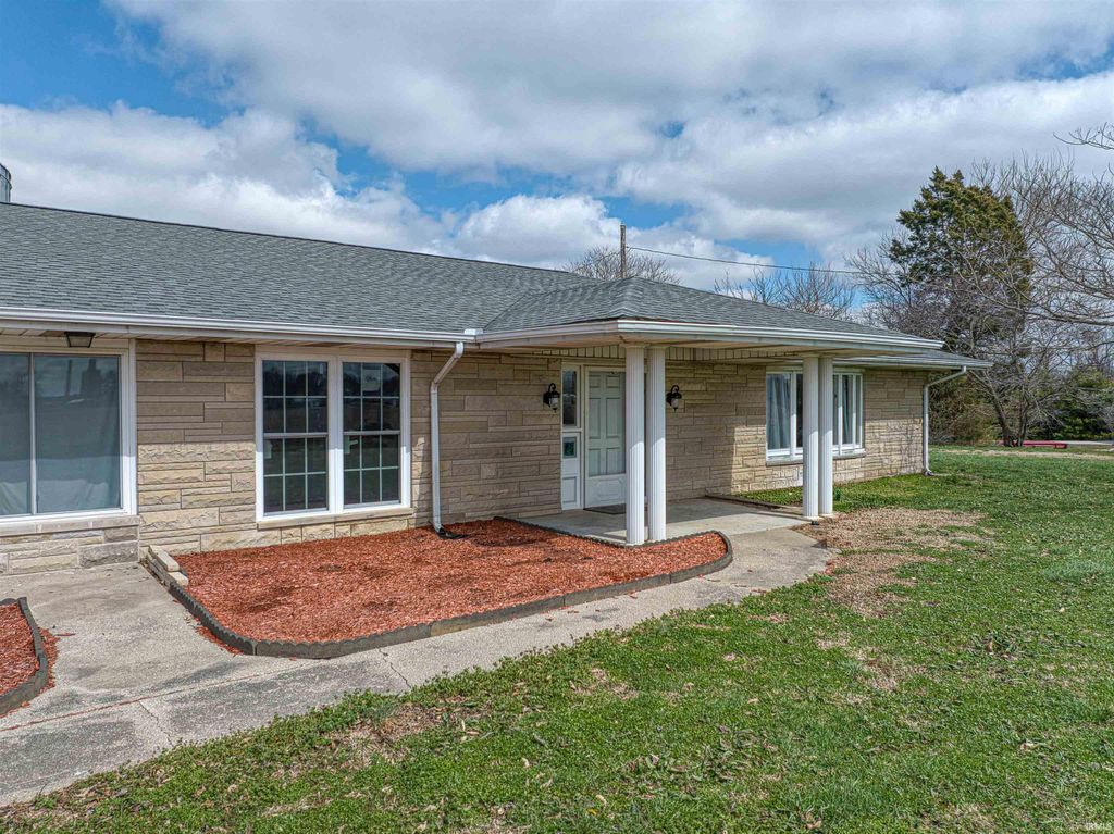 Photo of 986 W SR 168 Road, Fort Branch, IN 47648 (MLS # 202602755)