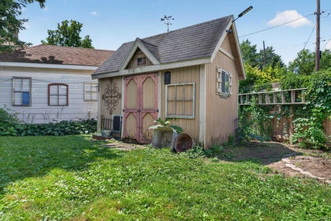 Tiny photo for 925 S Armstrong Street, Kokomo, IN 46902 (MLS # 202628254)