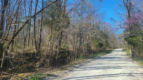 Tiny photo for 2500 S Coalmine Road, Bloomfield, IN 47424 (MLS # 202643896)