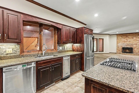 Tiny photo for 51125 Midlothian Court, Granger, IN 46530 (MLS # 202627824)