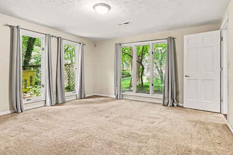 Tiny photo for 51125 Midlothian Court, Granger, IN 46530 (MLS # 202627824)