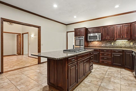 Tiny photo for 51125 Midlothian Court, Granger, IN 46530 (MLS # 202627824)