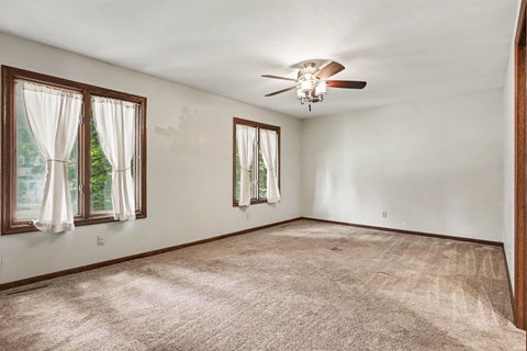 Tiny photo for 51125 Midlothian Court, Granger, IN 46530 (MLS # 202627824)