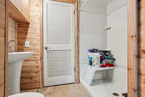 Tiny photo for 51125 Midlothian Court, Granger, IN 46530 (MLS # 202627824)