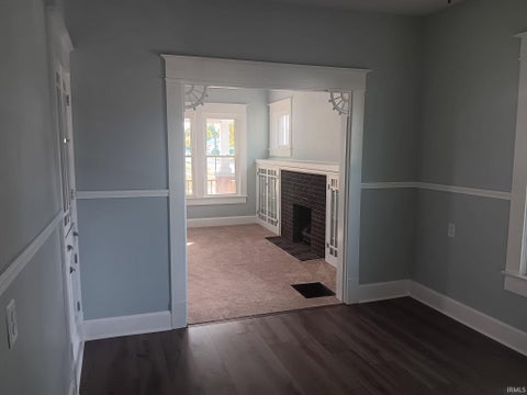 Tiny photo for 1502 Main Street, Vincennes, IN 47591 (MLS # 202635581)