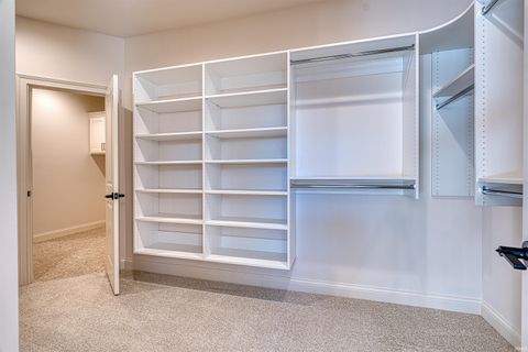 Tiny photo for 8818 Jenkins Drive, Evansville, IN 47725 (MLS # 202549689)