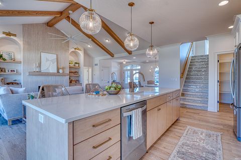 Tiny photo for 8818 Jenkins Drive, Evansville, IN 47725 (MLS # 202549689)